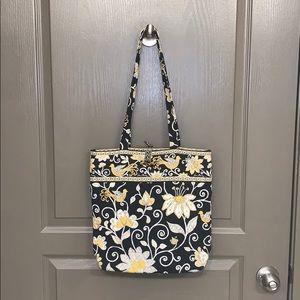 Vera Bradley tote bag